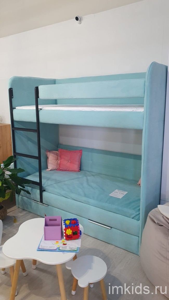 Двухярусная мягкая кровать "Бондо"