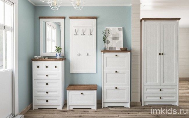 Зеркало настенное Тиволи МН-035-19 (белый   640x50x920)