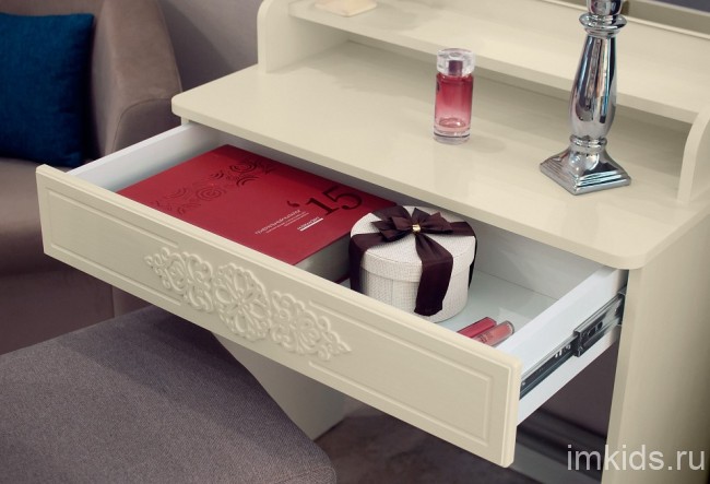 Стол туалетный Ассоль Лайт (ваниль ваниль  750x400x1500)