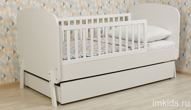 Кровать Mirum 2010 (белый 1712x900x900) Кровать Mirum 2010 (белый 1712x900x900)