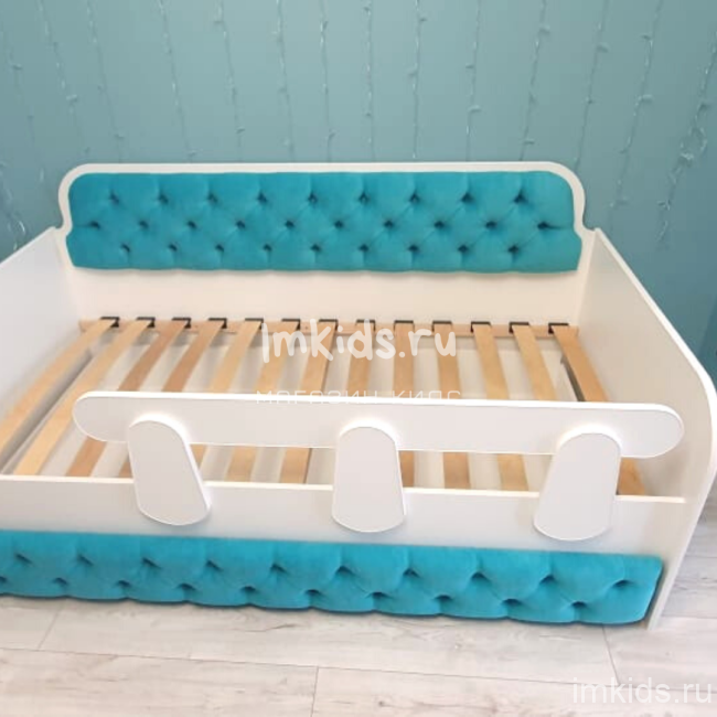 Детская кровать тахта "Бирюзовая"