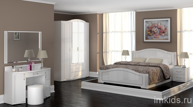 Столик туалетный Виктория 06