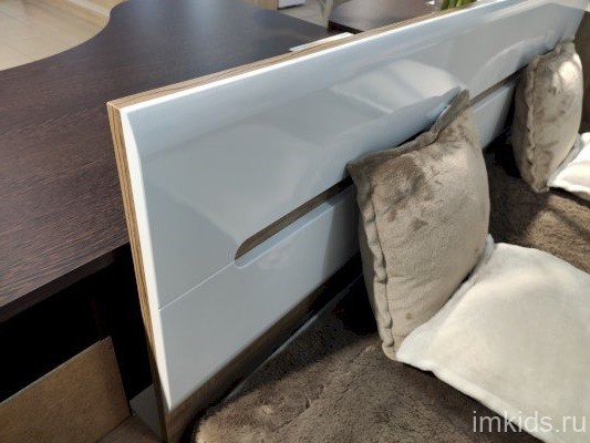 Кровать с настилом ДСП Наоми КР-11 160х200, белый глянец