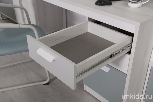 Стол 2 "Либерти Уайт"