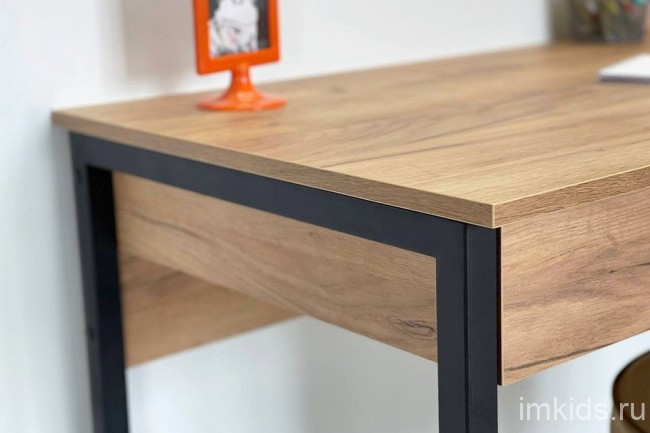 Стол письменный Юниор (дуб крафт золотой, черный муар дуб крафт золотой  1100x580x750)