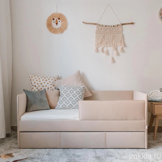 Детский мягкий диван кровать MONO