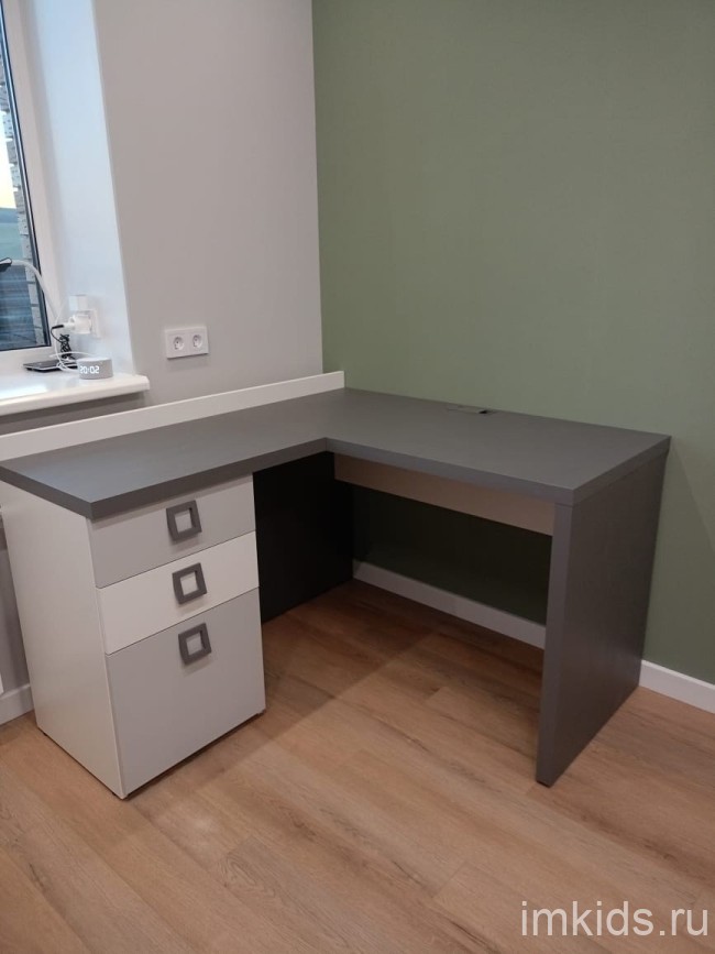 ВЕКТРА Стол письменный с угловым модулем