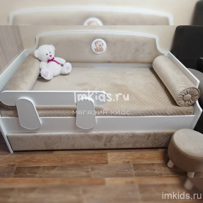 Детская кровать тахта "Медальон", мокко