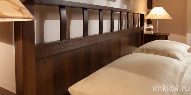 Кровать без основания Sherlock 46 Люкс 180х200, орех