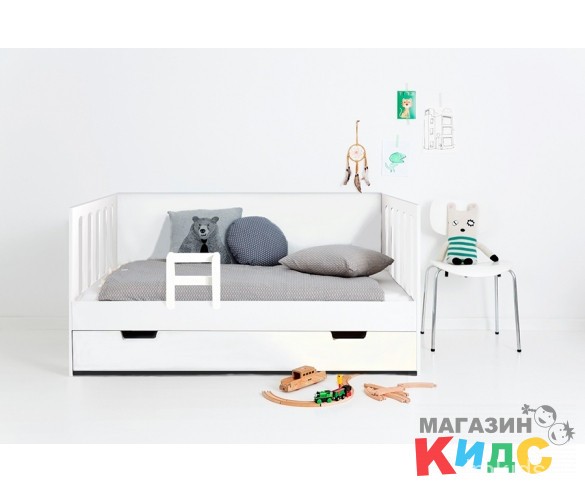 Кровать - манеж "Сказка" с высокими бортиками 