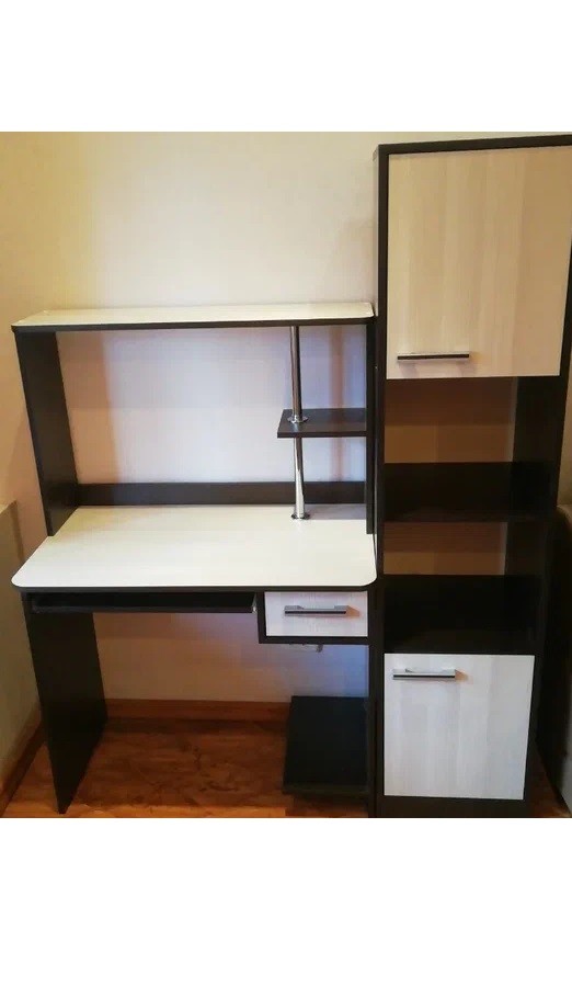 Стол компьютерный с пеналом Дебют