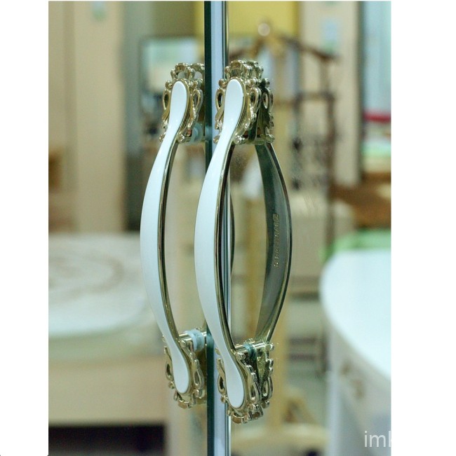 39 Шкаф комбинированный Виктория