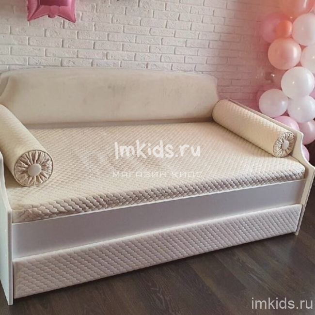 Детская кровать тахта "Медальон" Крем