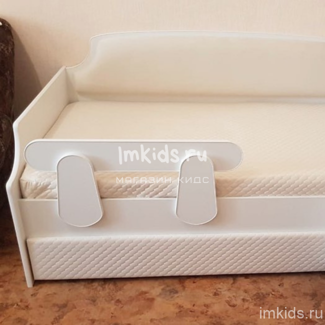 Детская кровать тахта "Медальон" Крем