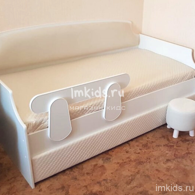 Детская кровать тахта "Медальон" Крем