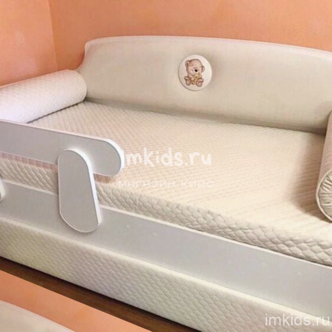 Детская кровать тахта "Медальон" Крем