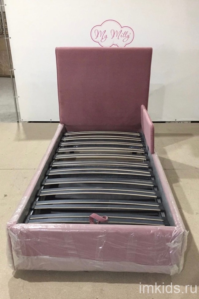 Кровать  BRUNO