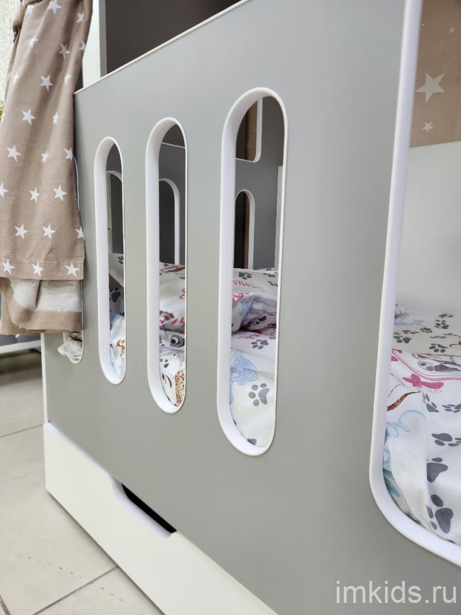 Кровать домик "Сказка" 140х70