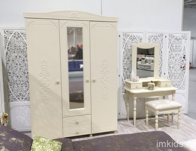 Шкаф платяной Ассоль плюс АС-27 (ваниль ваниль  1528x566x2230)