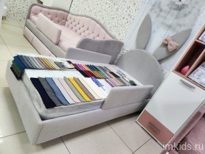 Кровать "Зайка", спальное место 160х80, ткань Барни Сильвер