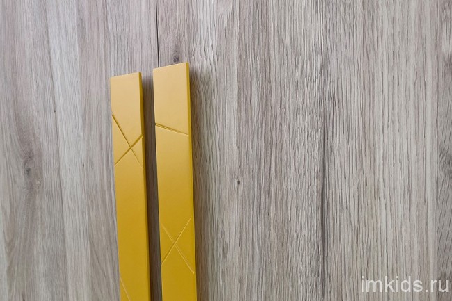 Шкаф платяной Лайк 04.01 (дуб мария горчица, дуб мария  800x550x2100)