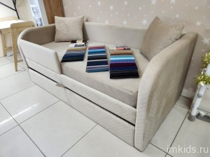 Кровать "Уно", спальное место 170х80, ткань Зизи/Даймонд 605