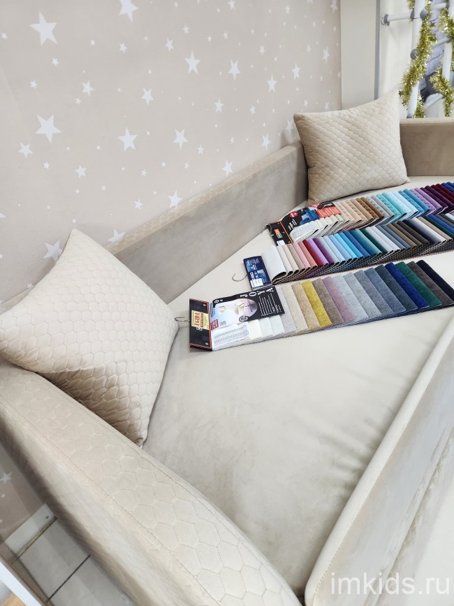 Кровать "Уно", спальное место 170х80, ткань Зизи/Даймонд 605