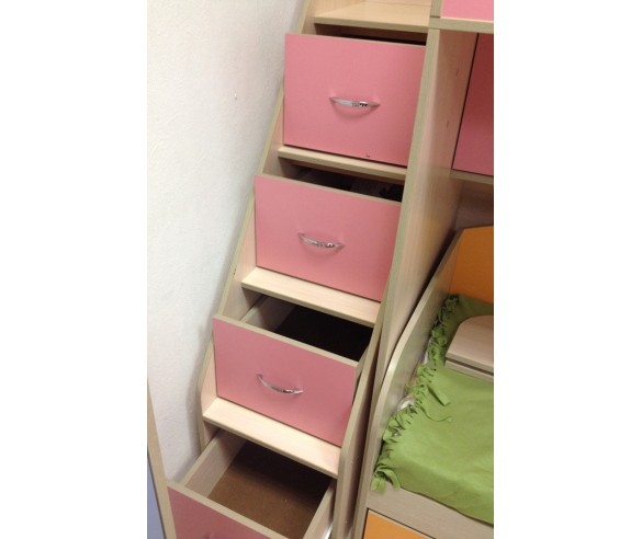 Тумба лестница 