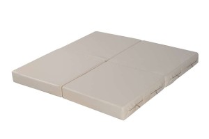 Мат № 11 (100 х 100 х 10) складной 4 сложения "KMSsport" бежевый