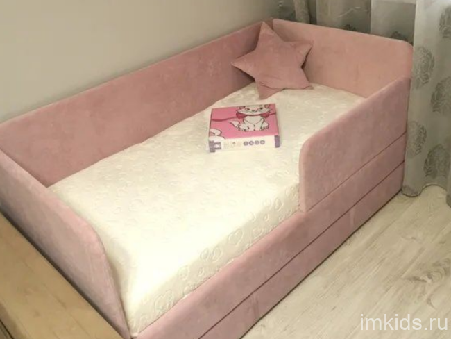 Детская мягкая кровать "Соня" 