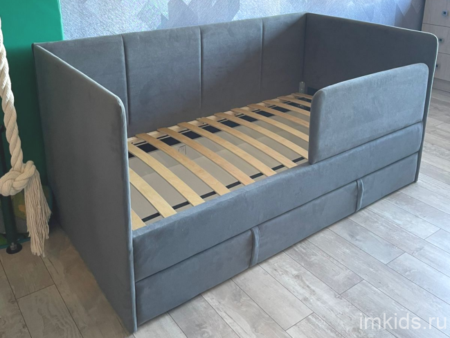 Детская мягкая кровать "Соня" 