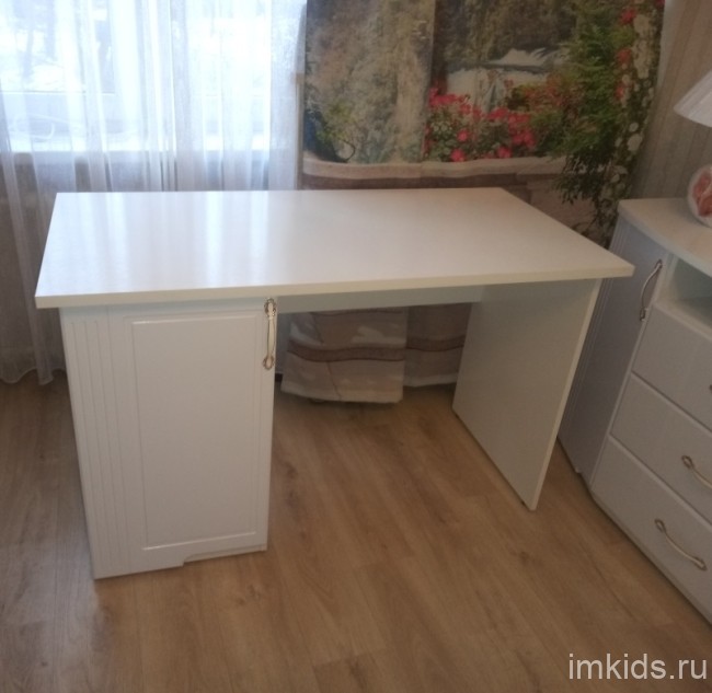 Стол письменный Виктория 34