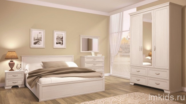 Шкаф для одежды 3-х дверный с зеркалом Венеция 01