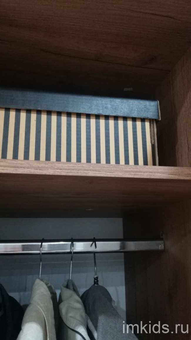 Шкаф 4-х дверный Кара 8