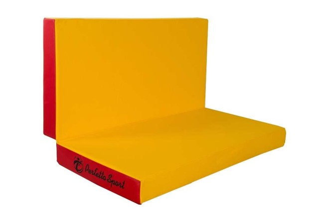 Мат № 3 (100 х 100 х 10) складной "PERFETTO SPORT" красно/жёлтый Мат № 3 (100 х 100 х 10) складной "PERFETTO SPORT" красно/жёлтый