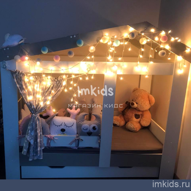 Кровать-домик "Сказка" с окошком