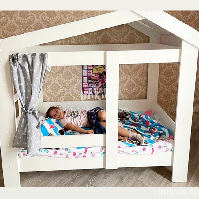 Кровать-домик "Сказка" с окошком