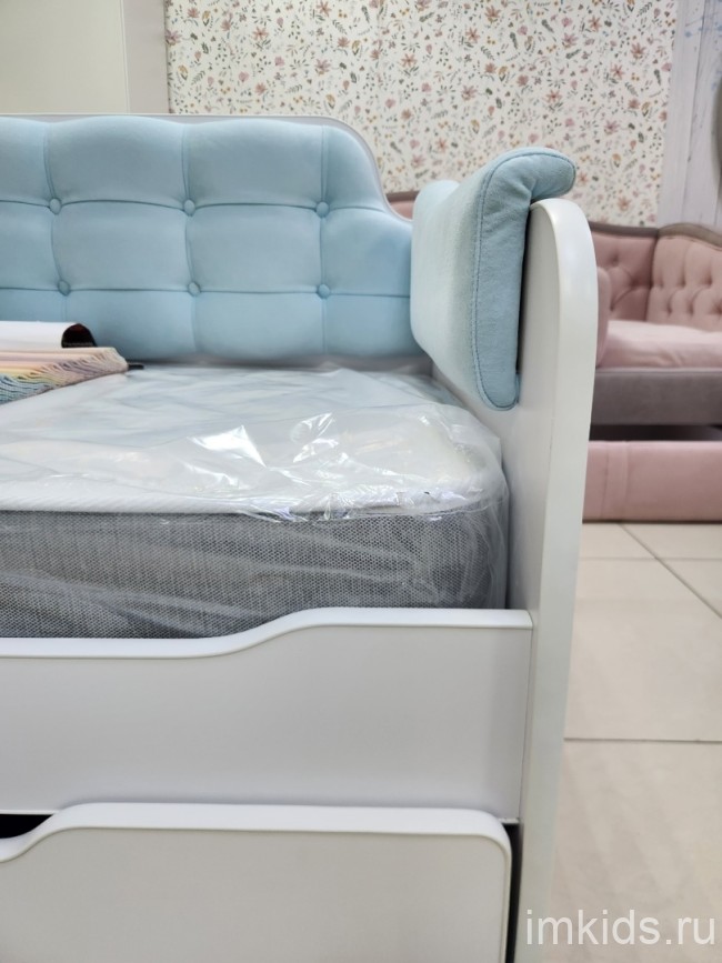 Кровать "Спорт", спальное место 170х80, ткань Тедди 331