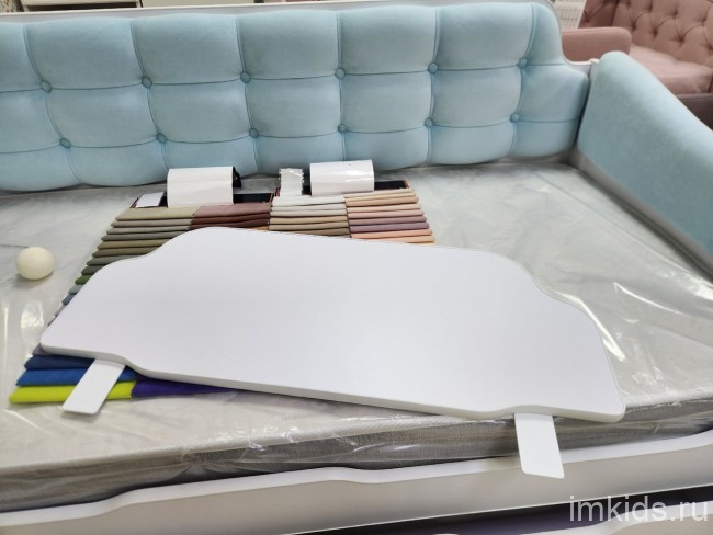 Кровать "Спорт", спальное место 170х80, ткань Тедди 331