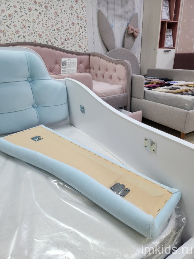 Кровать "Спорт", спальное место 170х80, ткань Тедди 331