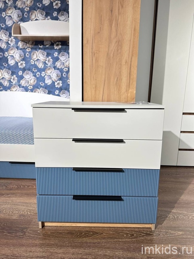 Гарнитур десткой комнаты "Лавис" комплект 7