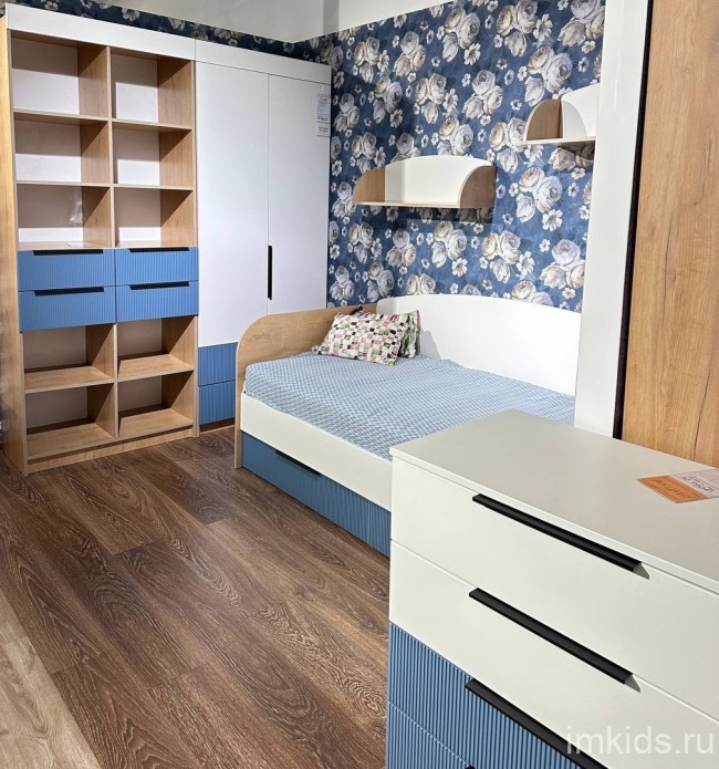 Гарнитур десткой комнаты "Лавис" комплект 7