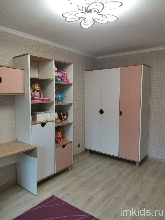 Комплект мебели серии "Barney pink"