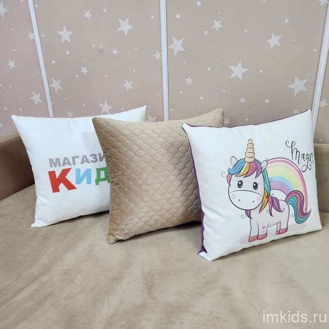 Декоративная подушка.