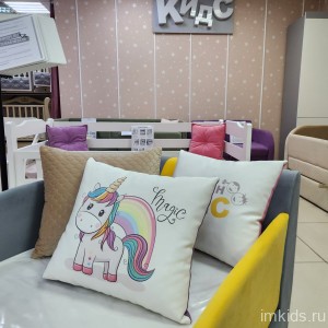 Декоративная подушка.